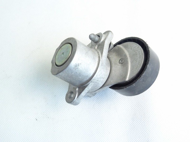 BELT TENSIONER 